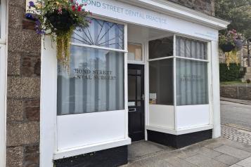 Phot of bond street dental practice