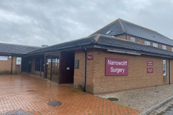 Photo of the Narrowcliff Surgery building